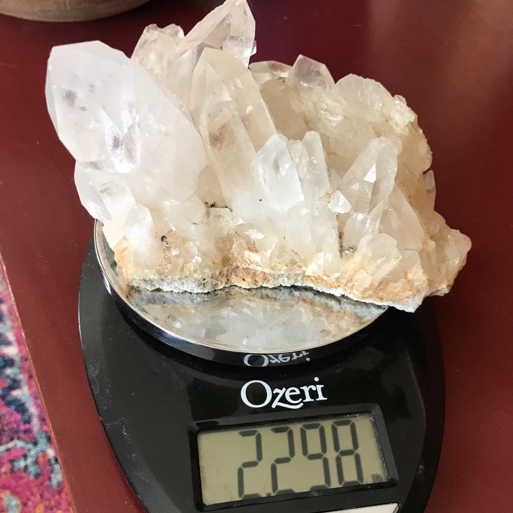 Large natural quartz crystal clusters 2- 3 lbs - Picture 2 of 2